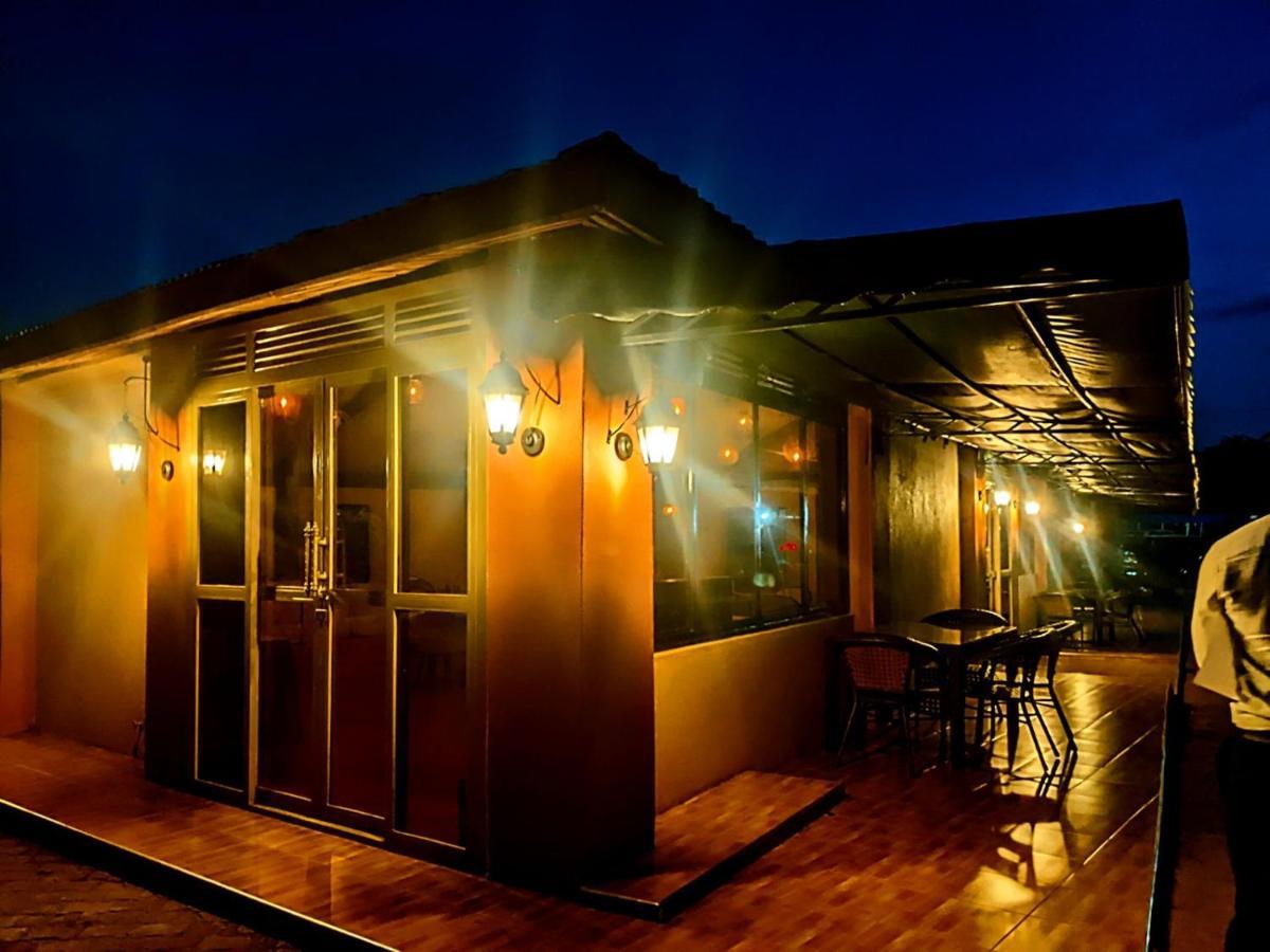 Peniel Beach Hotel Entebbe Bagian luar foto